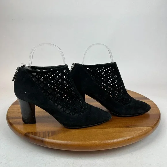 Womens Aquatalia Vintage‎ Black Suede Cutout Heeled Ankle Boots Booties Size 5 M