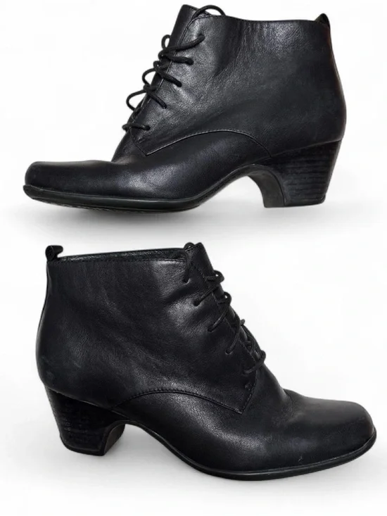 Clarks Artisan Leyden Bell Black Leather Lace-Up Victorian Style Ankle Boots 8