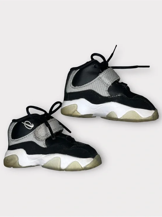 Nike Black & Gray Turf Sneakers