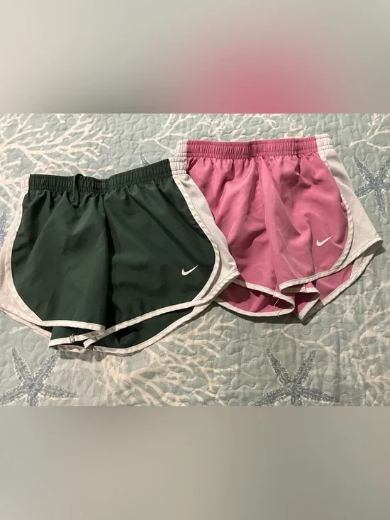 Nike girl size medium pull up athletic shorts(2 pairs)