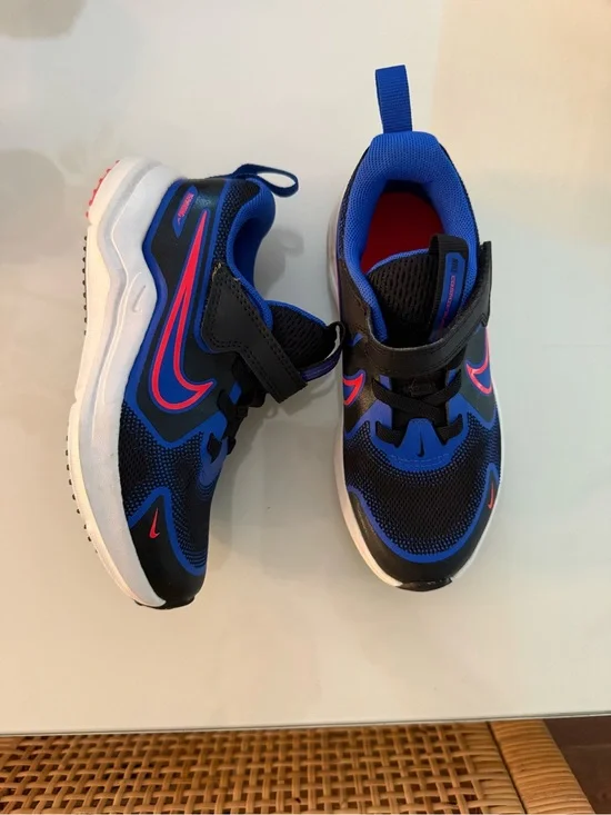 Kids Nike Sneakers - Blue & Black with Pink Accents