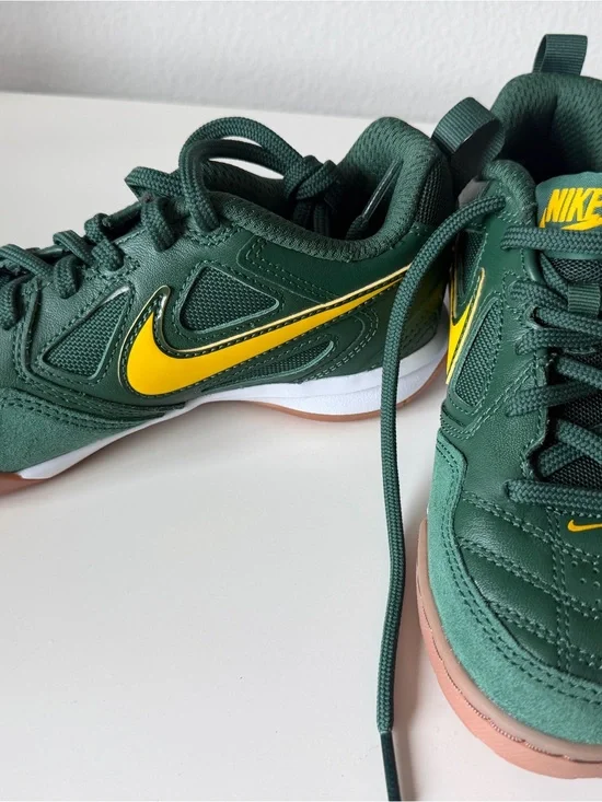 Nike Kids Dark Green and Yellow Low-Top Sneakers