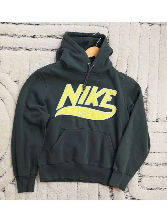 Nike Hoodie Embroidered - Small
