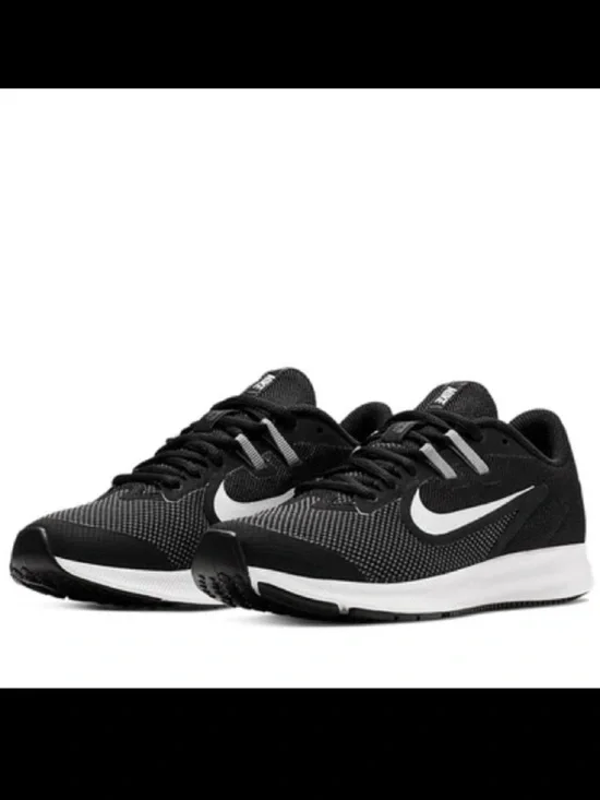 NIKE Downshifter 9 running shoes