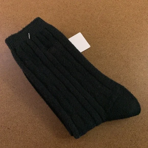 Gap Womens One Size Black CashSoft Cold Weather Crew Socks 1 Pair‎ NWT