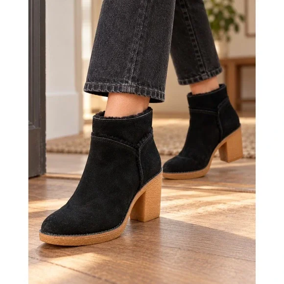 UGG Kasen Black Suede Shearling Lined Block Heel Ankle Boots 9.5
