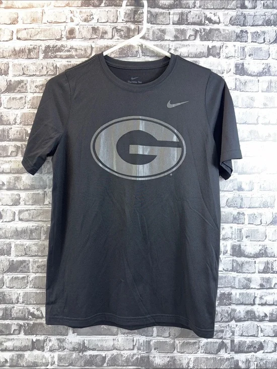 Nike Black Short Sleeve Tee with Gray 'G' Logo