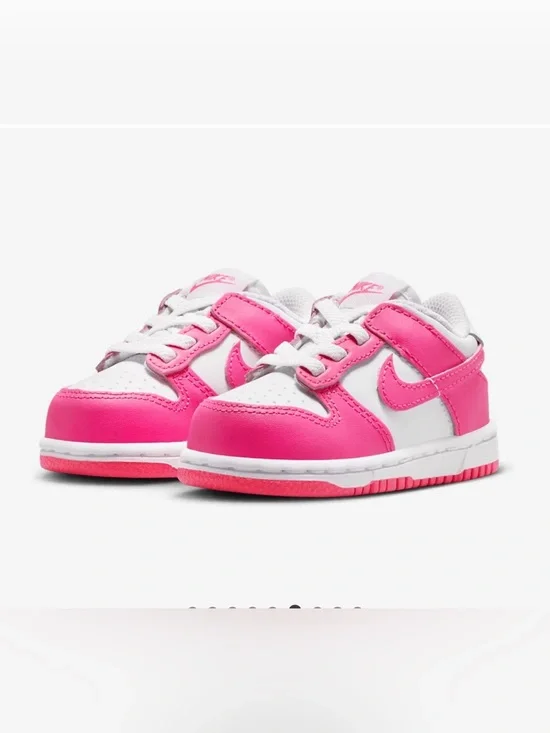 Nike Kids Pink and White Low-Top Sneakers with Hook-and-Loop Strap