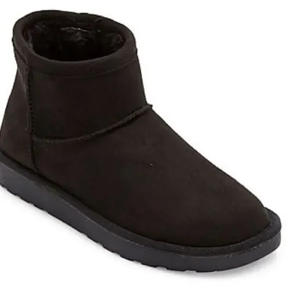 Arizona Jean Co Memory Foam Flat Heel Winter Boots Women’s Size 7