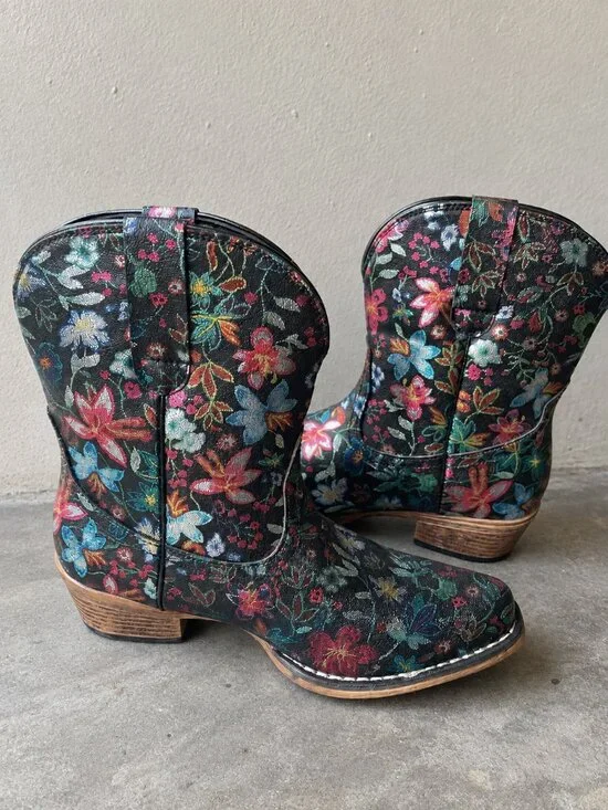 NWT Roper Ingrid 6.5 Metallic Black Floral Snip Toe Ankle Cowboy Boots Women's