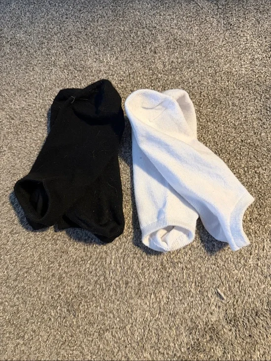 Women's Low-Cut No-Show Socks - Black & White (2-Pack)