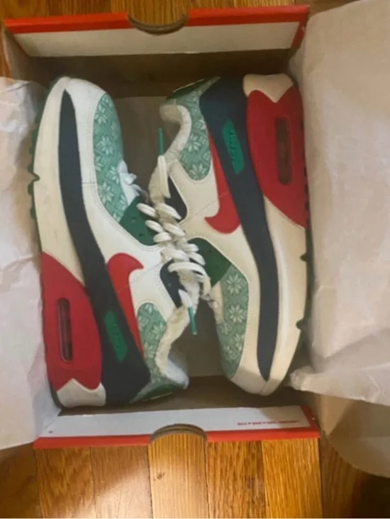 Nike Kids White Green and Red Patterned Sneakers