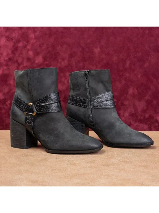 Vionic Women Carl Ash Black Leather Water Repellent Western Harness Boots sz 9