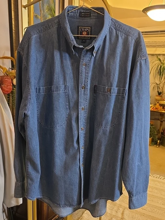Chaps Men's Blue Denim Long-Sleeve Button-Down Shirt