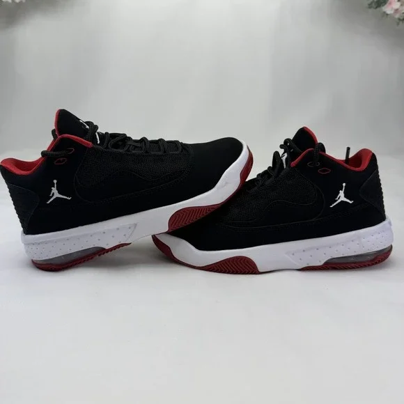 Nike Air Jordan Max Aura 2 Black Gym‎ Red White CN8094-016 Size 5.5Y