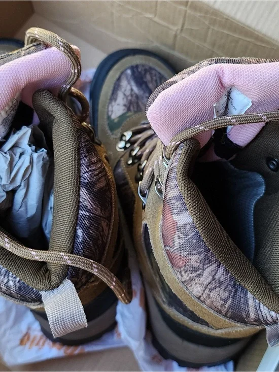 Northside Camouflage Hiking Booties with Pink Padded Collar