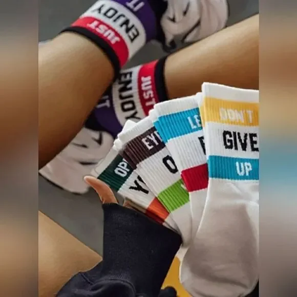 High Fashion Letter Printed Socks Women's 5 count