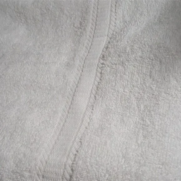 Mainstays Basic Bath Towel White 100% Cotton 27x52 Absorbent OEKO-TEX