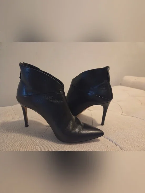 Women's Black Pointed Leather Ankle Booties with Stiletto Heel Made In ITALY.