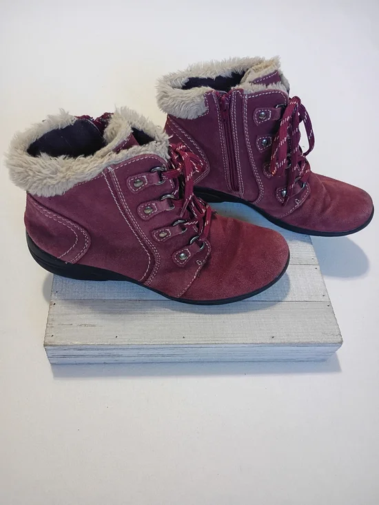 Earth Origins Sz 10 Crowley Burgundy Suede Faux Fur Ankle Boots Side Zip W Laces