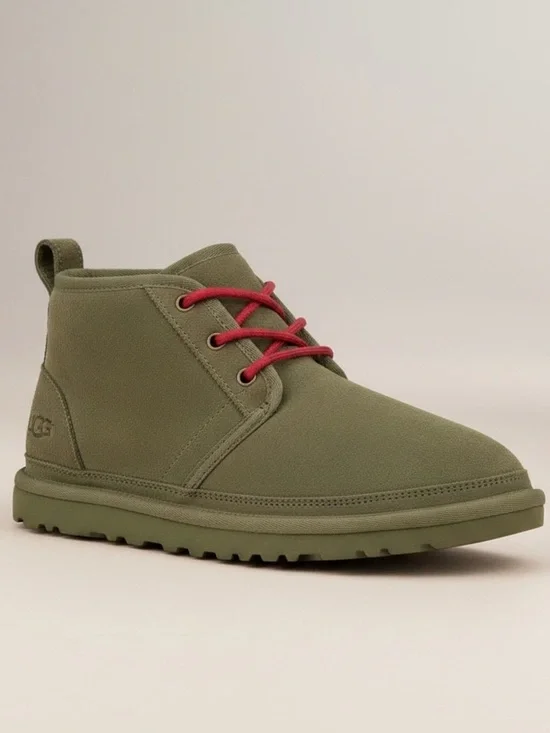UGG NEUMEL BOOTIE IN BURNT OLIVE fur lined Green Ankle Boots red laces size 9