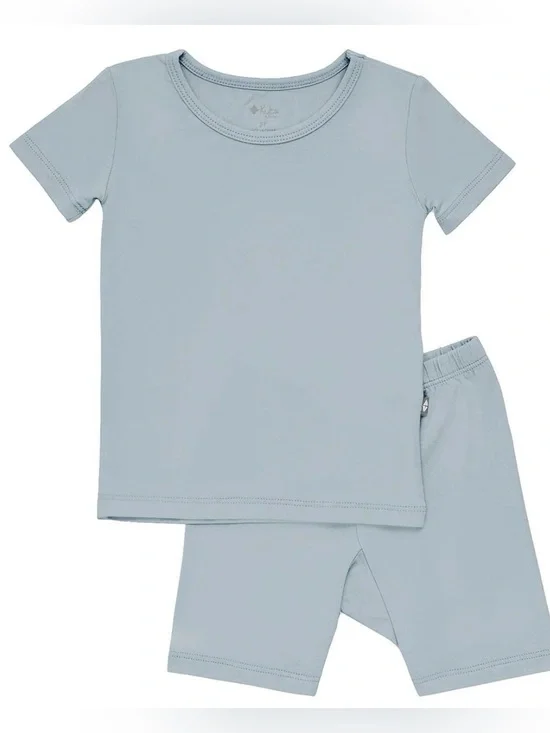 Kyte Baby Short Sleeve Pajama Set in fog
