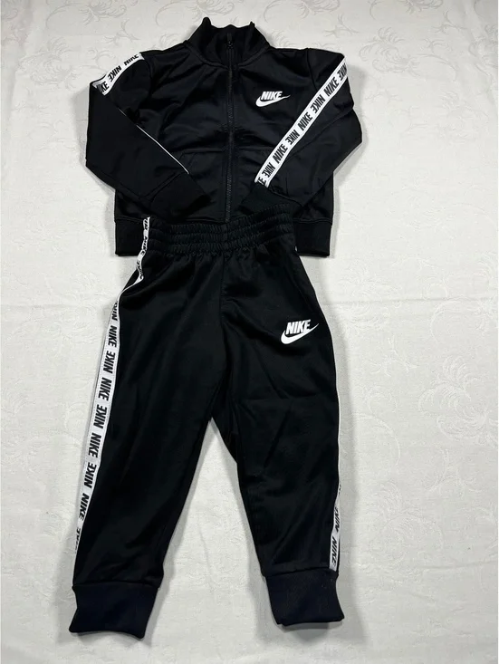 Nike Track Suit Kids 2T Black & White
