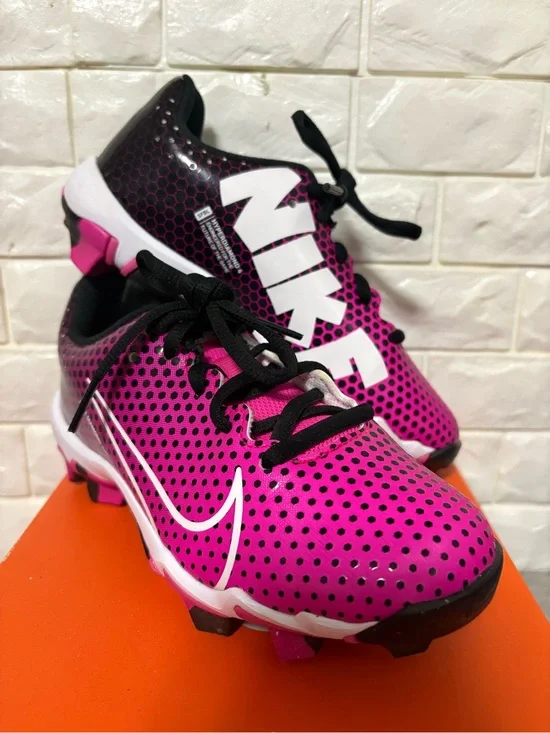 Nike Kids' Pink and Black Softball Cleats with White Swoosh