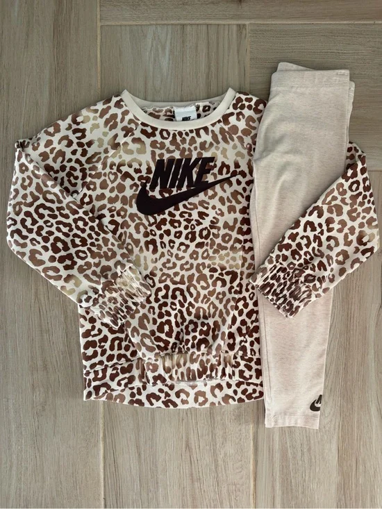 Nike Girls' Leopard Print Top with Cream Leggings - Brown/White