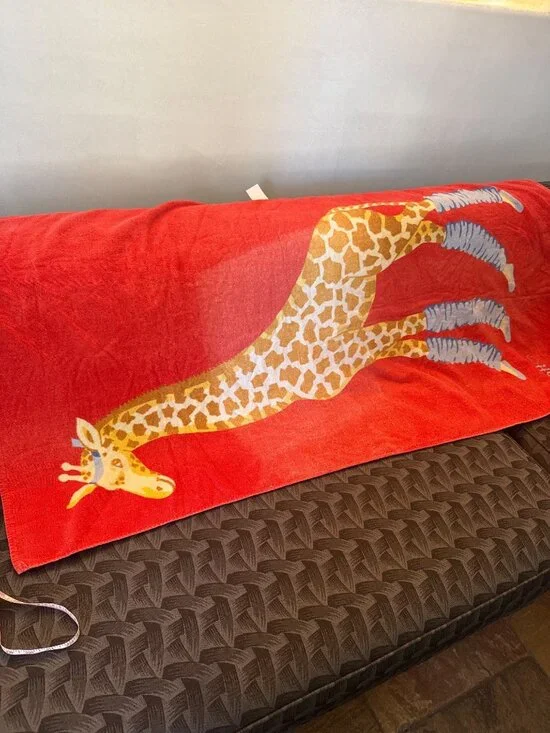 Lovett Red Giraffe Print Cotton Beach Towel 100% Cotton Fun Design Vintage