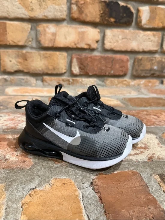 Nike Air Max Kids Athletic Shoes Sz 7C
