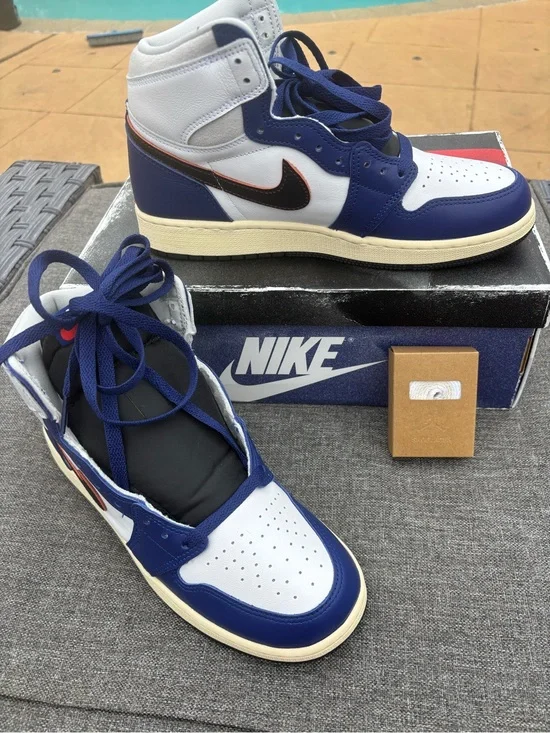 New Air Jordan 1 Retro High OG Youth 7Y Shoes