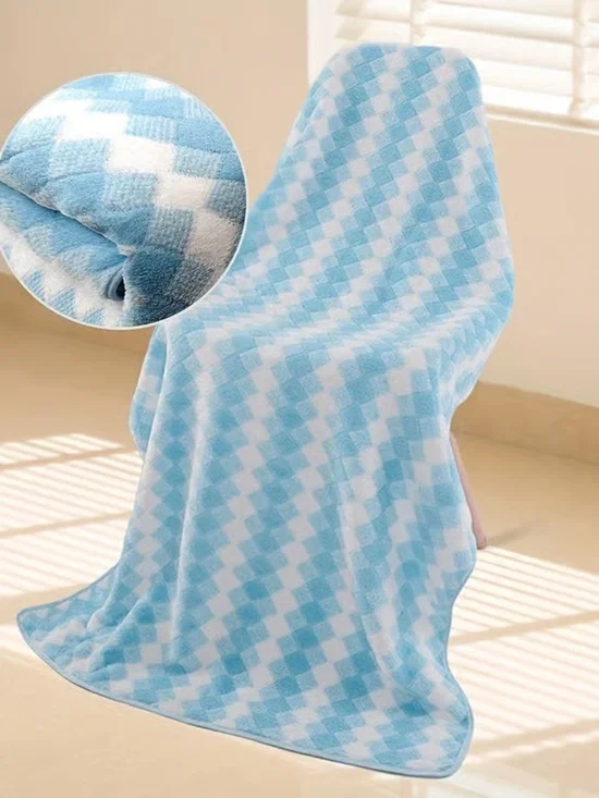 Plush Soft Wearable Bath Towel Wrap (Blue & White Checkered Diamond Pattern) NIP