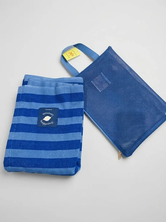 NWT Amore Pacific x Soopsparkling Beach Towel & Mesh Pouch Set (Navy)