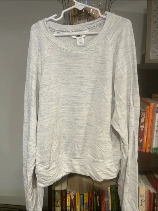 Athleta Heathered Light Gray Crewneck Pullover