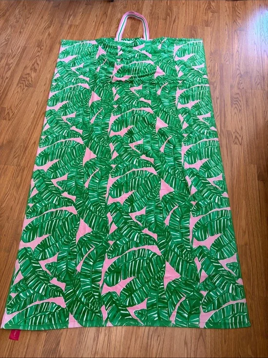 Lilly Pulitzer Beach towel also a bag for easy carry NWOT
