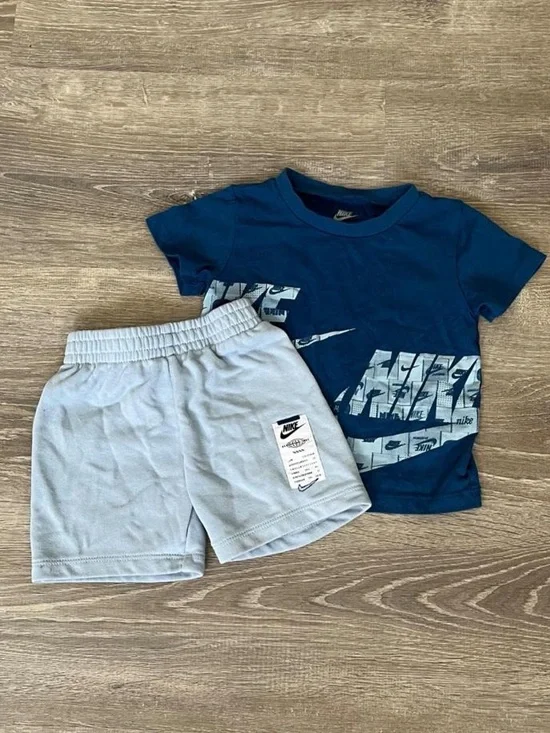 Nike toddler blue club fleece set