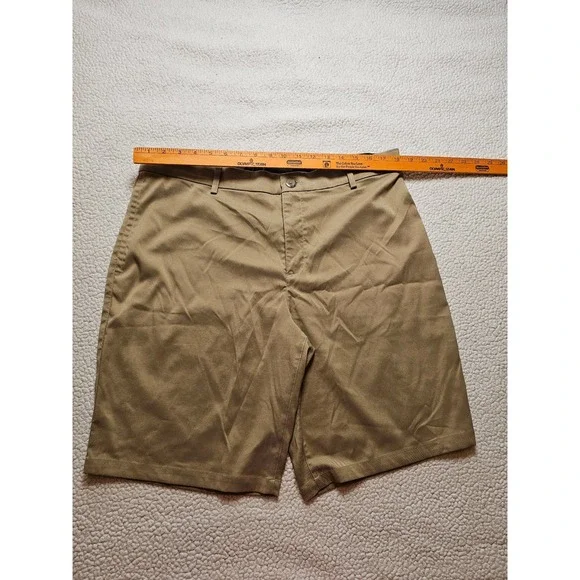 Nike Golf Dri-FIT Shorts Mens 36 Khaki Tan Performance Athletic Golfing Shorts