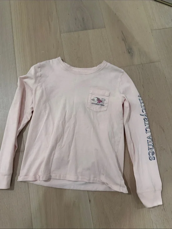 Vineyard Vines Light Pink Long-Sleeve Pocket Tee with Sleeve Logo