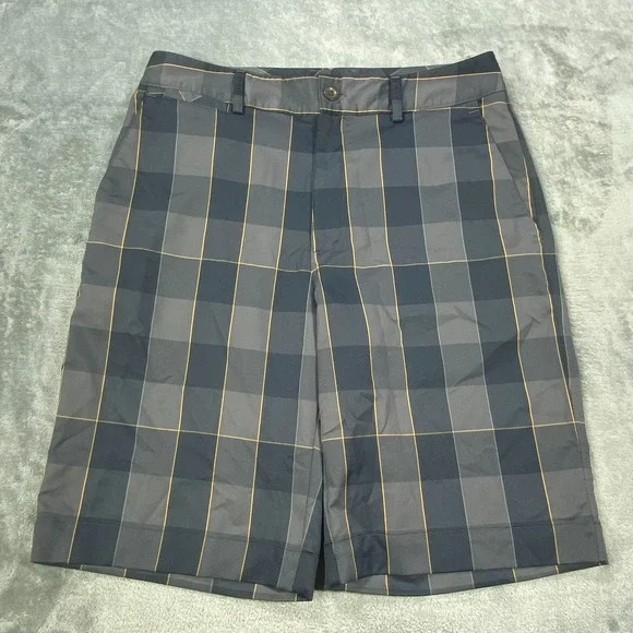 Under Armour Shorts Mens 30 Grey Chino Golf Plaid Check Performance Flat Front