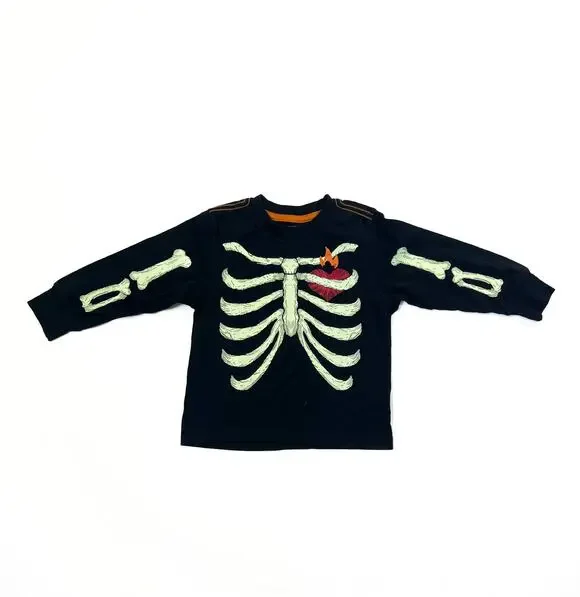 OLD NAVY KIDS GLOW IN THE DARK TEE SIZE 3T