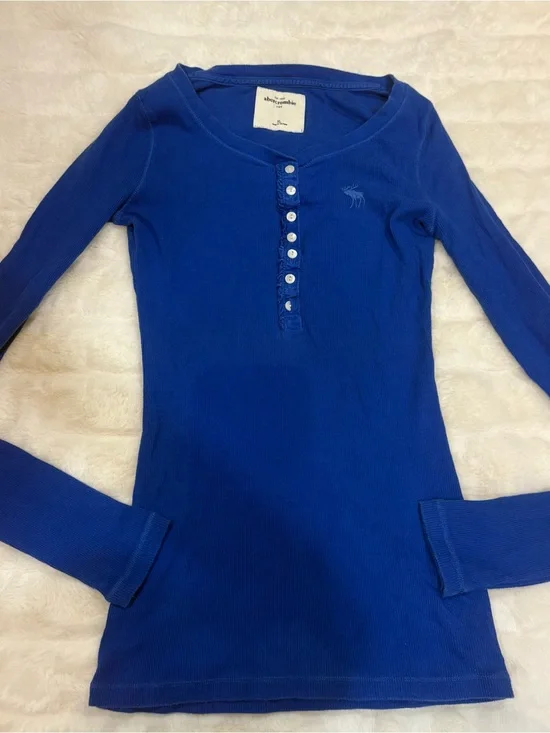 Abercrombie & Fitch Girls' Long Sleeve Henley Top - Royal Blue vintage