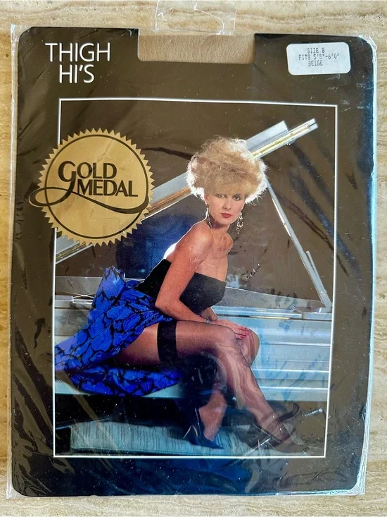 Vintage 80’s NOS Gold Medal Thigh Hi’s Size B 5’5”-6’ Beige
