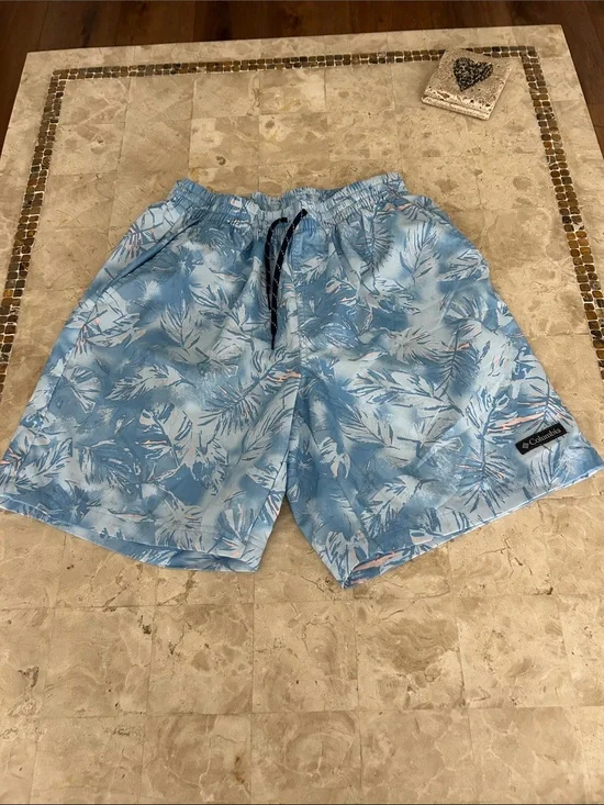 Columbia‎ Summertide Printed 8”Inseam Regular Fit Athletic Shorts Men’s Size M