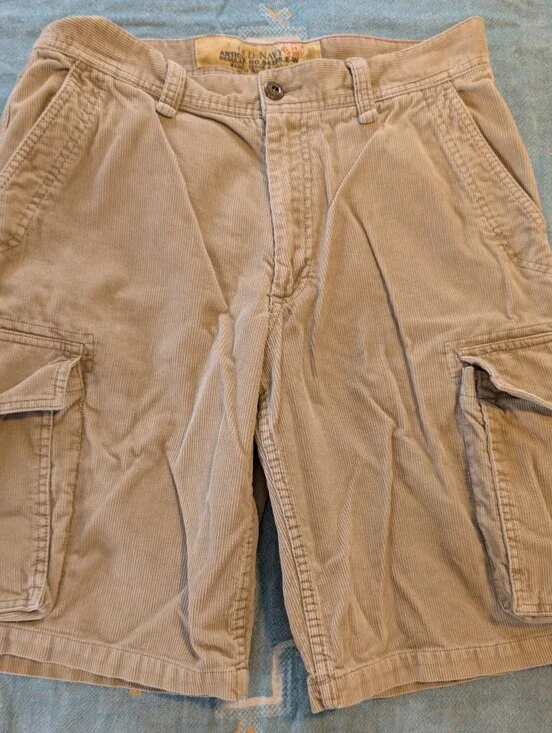 Men's Cargo Shorts Tan Corduroy Size 32 Old Navy