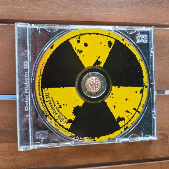 VTG 3D Realms Duke Nukem Complete Version PC Game Disc Yellow Black‎ Jewel Case