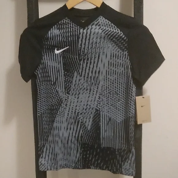 Youth Unisex Nike Dri-Fit Precision VI Shirt NWT