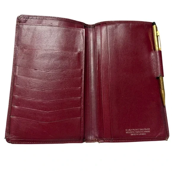 Vintage Day-Timer Senior Pocket Burgundy Cowhide Leather Wallet 88253 Canada