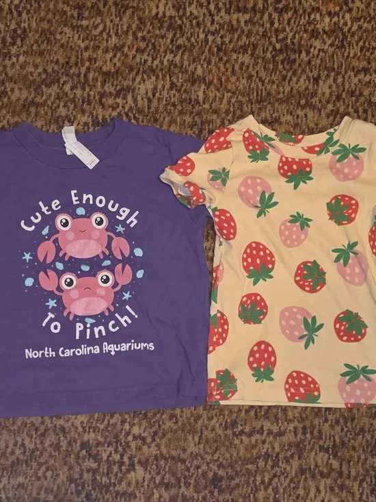 Old Navy Purple Crab Graphic Tee
