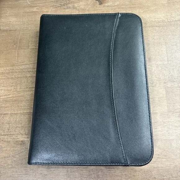 Plan Ahead Faux Leather Zipper 3 Ring Day Planner 10.25